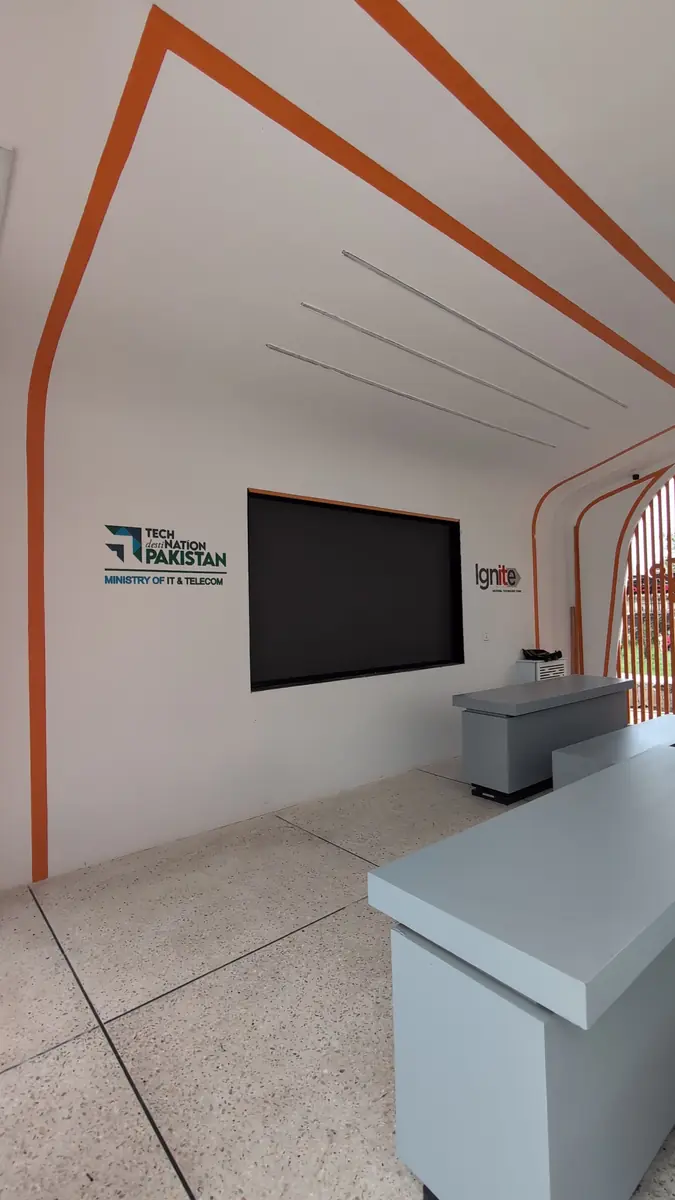 Education Pods × LearnOBots, project image
